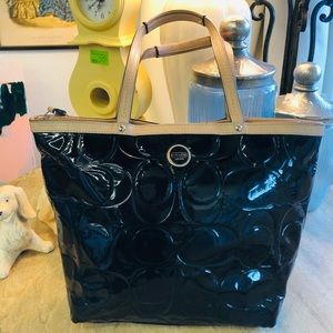 Black Patent Leather Coach Purse/ Shoulder handbag, With Small Top Handle.